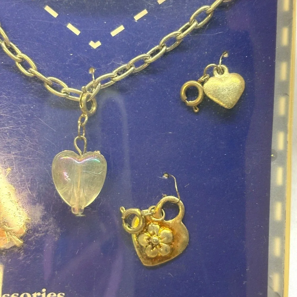 G Accessories Charm Bracelet Kids OS Gold New Deadstock Y2K Heart Flower 5 Charm